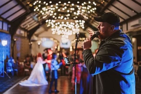 Los Perros at a wedding