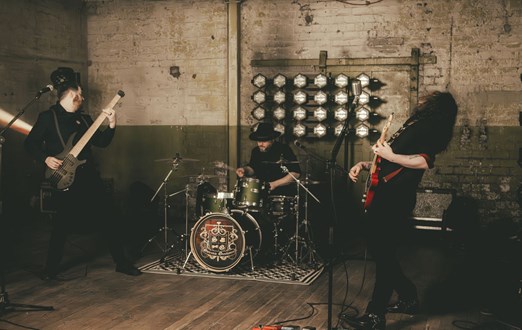 Splendid Gentlemen Thumbnail Image 13